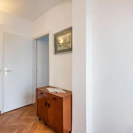 Renovated With Panoramic View Of The Old Town 1 Km From The Sea アパート ザダル