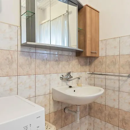 Renovated With Panoramic View Of The Old Town 1 Km From The Sea ザダル