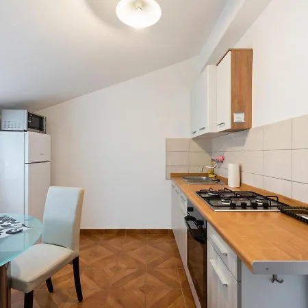 Renovated With Panoramic View Of The Old Town 1 Km From The Sea Appartement *