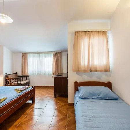 Renovated With Panoramic View Of The Old Town 1 Km From The Sea *